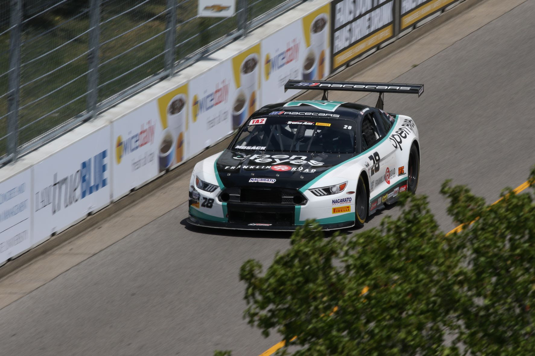 TeamSLR Ready To Defend at The Glen