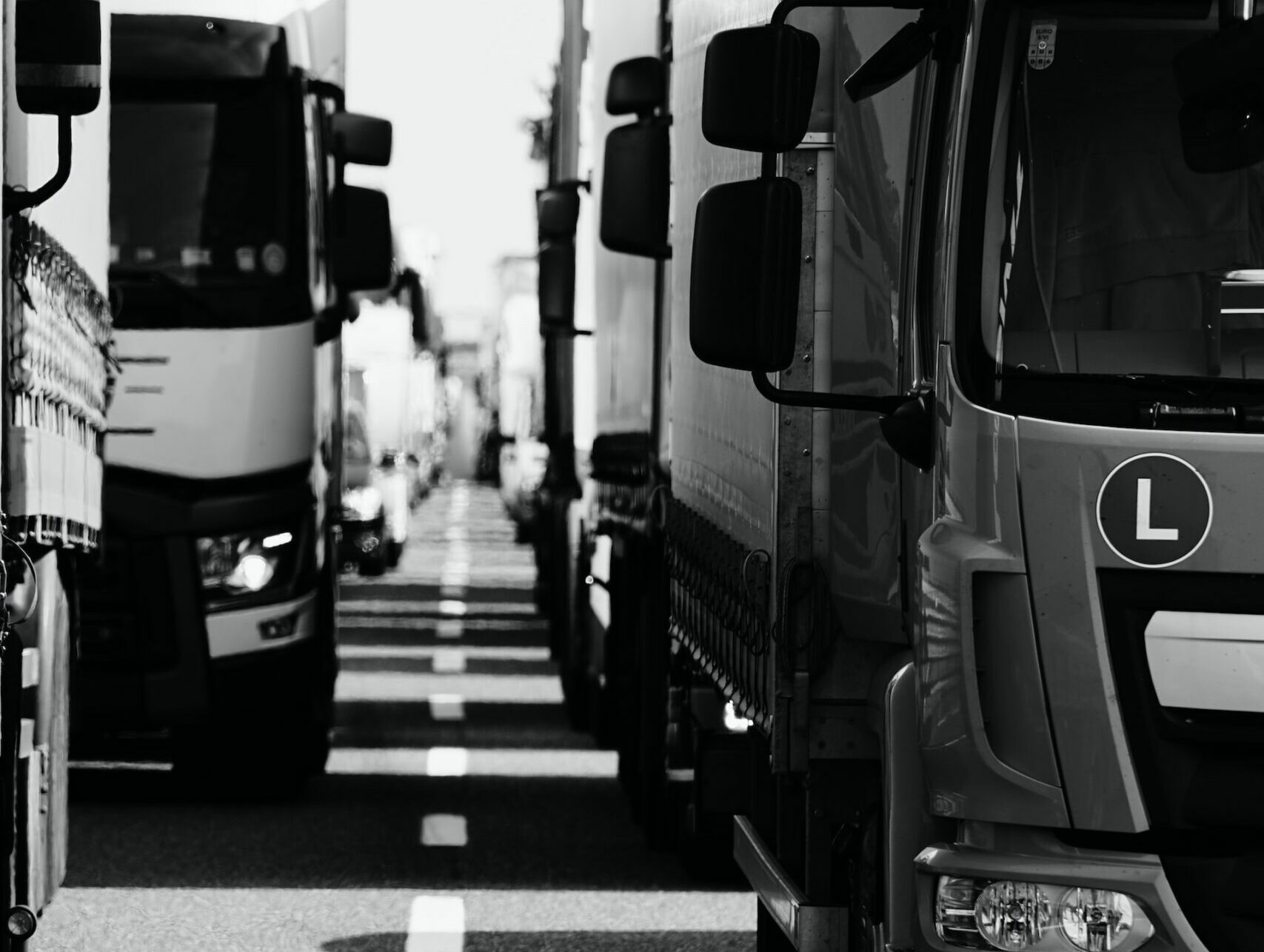 Flatbed Trucking: How it Works, Rates, Pros & Cons