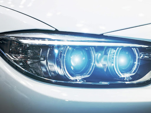 6 Hacks That Help You Replace Headlights