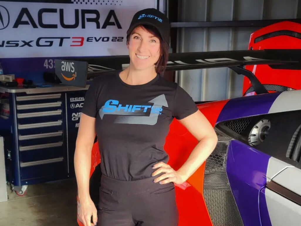 Erin Vogel Joins Round 3 Racing for Eastern Championship