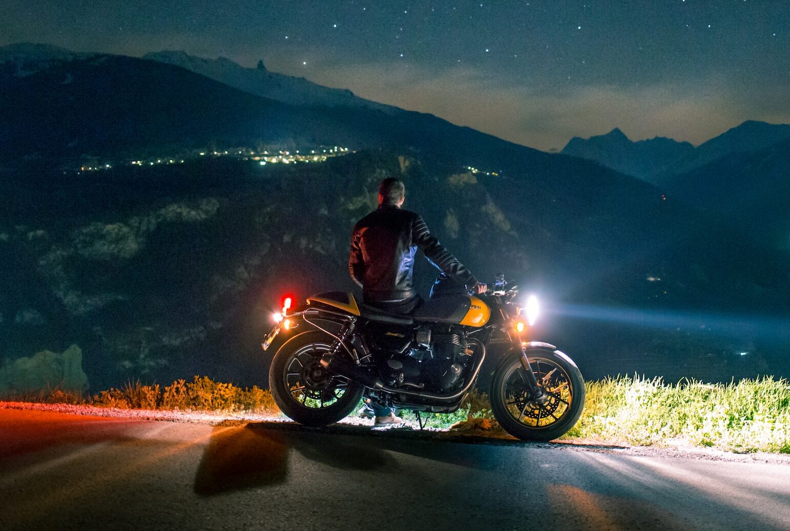 How to Prepare for Your Next Motorcycle Road Trip