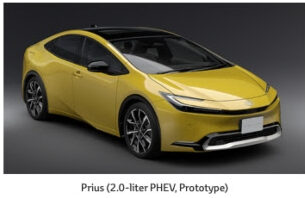 World Premiere of All-New Prius in Japan