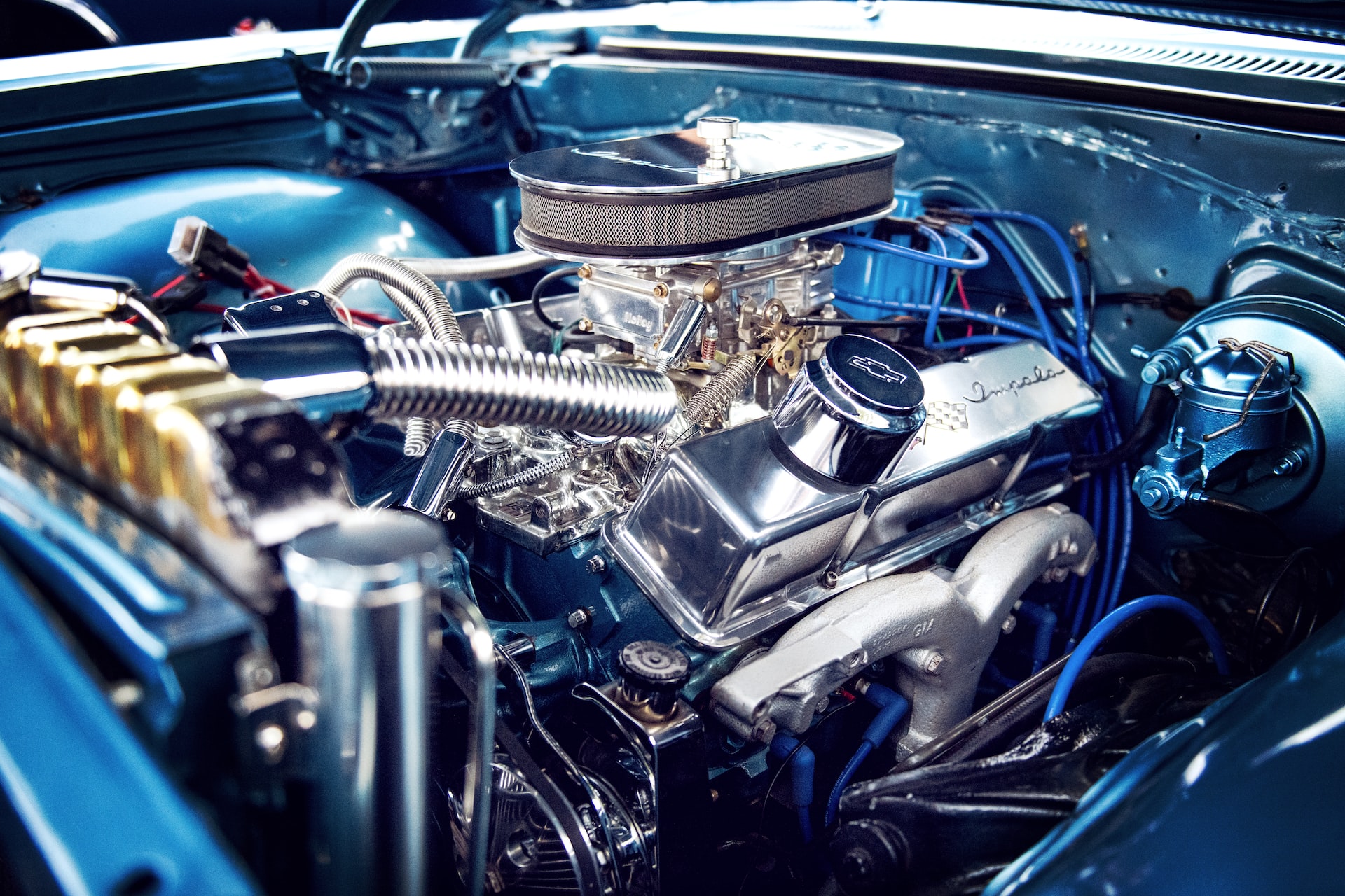 What are the different types of motor oils & their benefits?