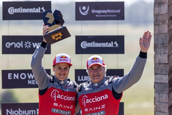 The consistency which secured third in the championship for ACCIONA | SAINZ XE Team