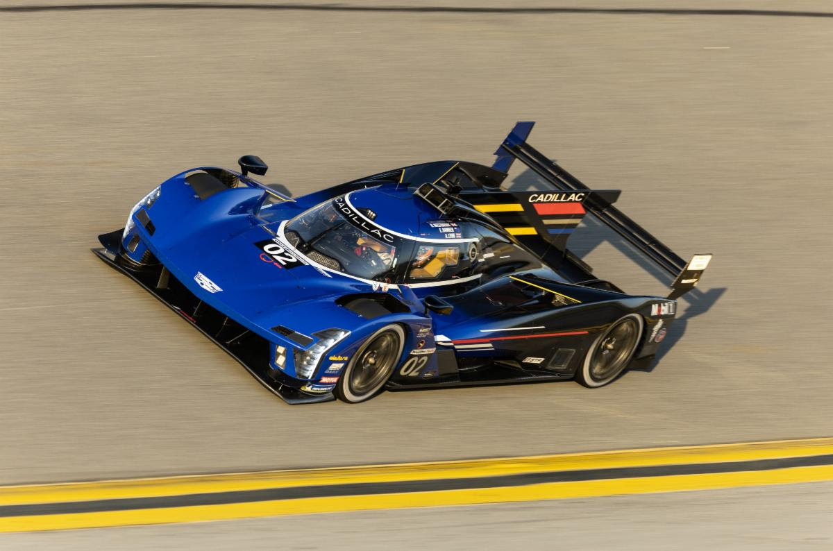 Cadillac continues prep for qualifying, race