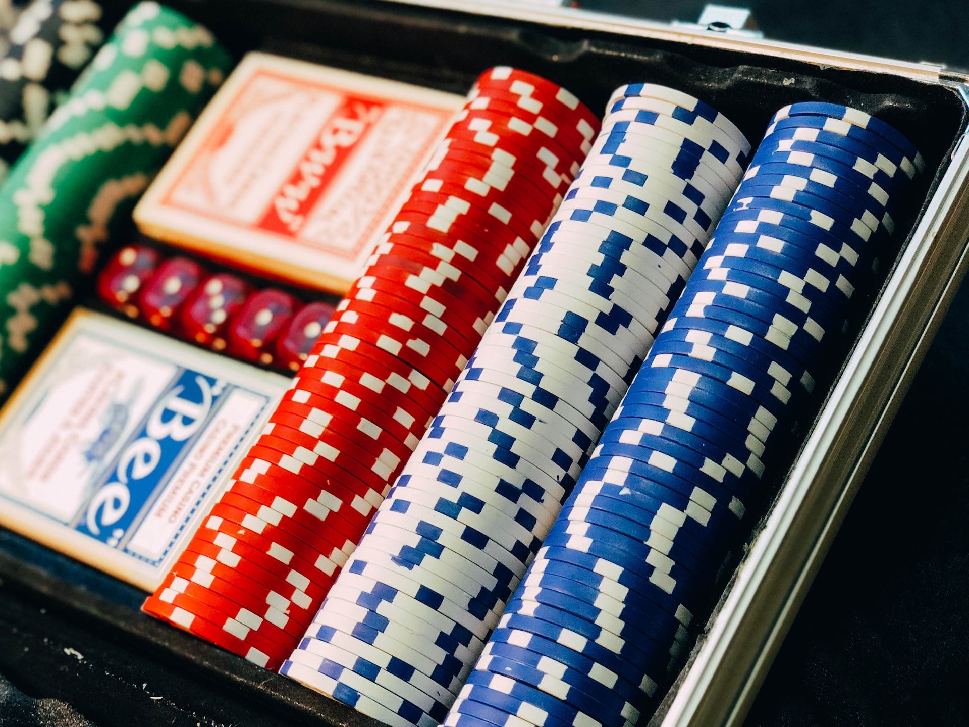 Top Benefits of Using Casino Bonus Codes You Should Know
