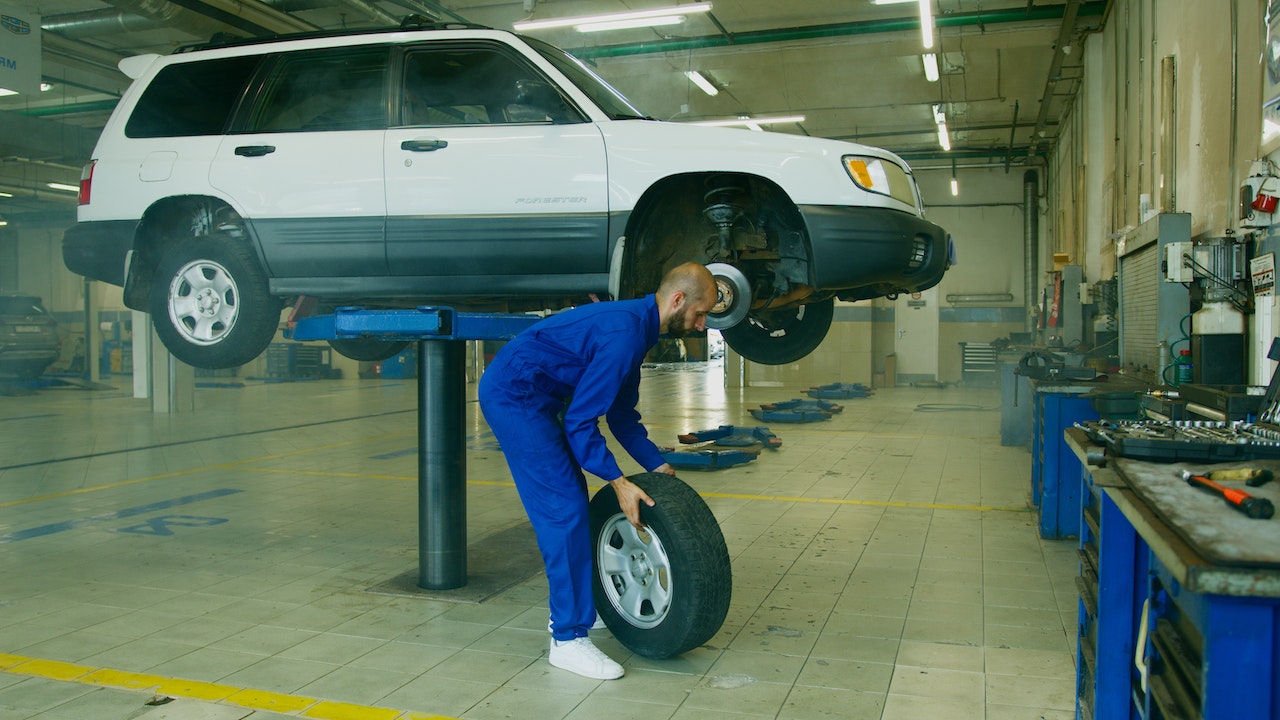 Useful Tire Care and Maintenance Tips From the Pros