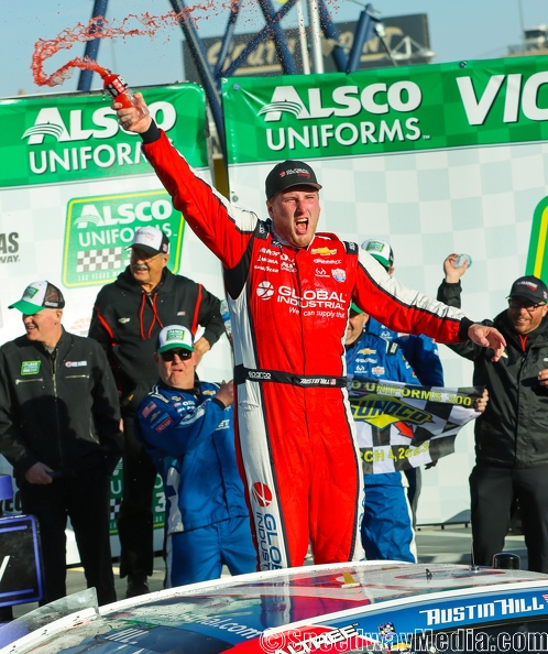 Austin Hill scores dramatic Xfinity Series victory at Las Vegas