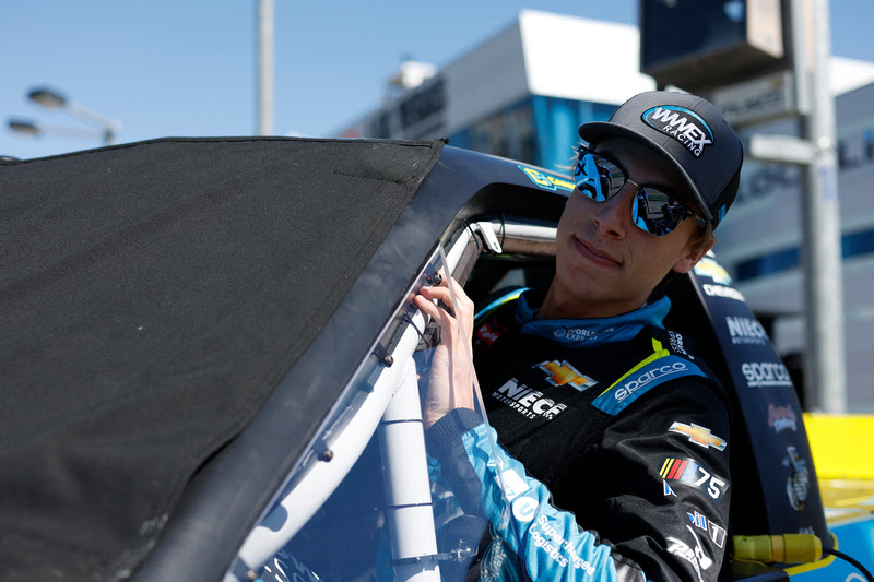 Carson Hocevar – Fr8 208 Race Advance