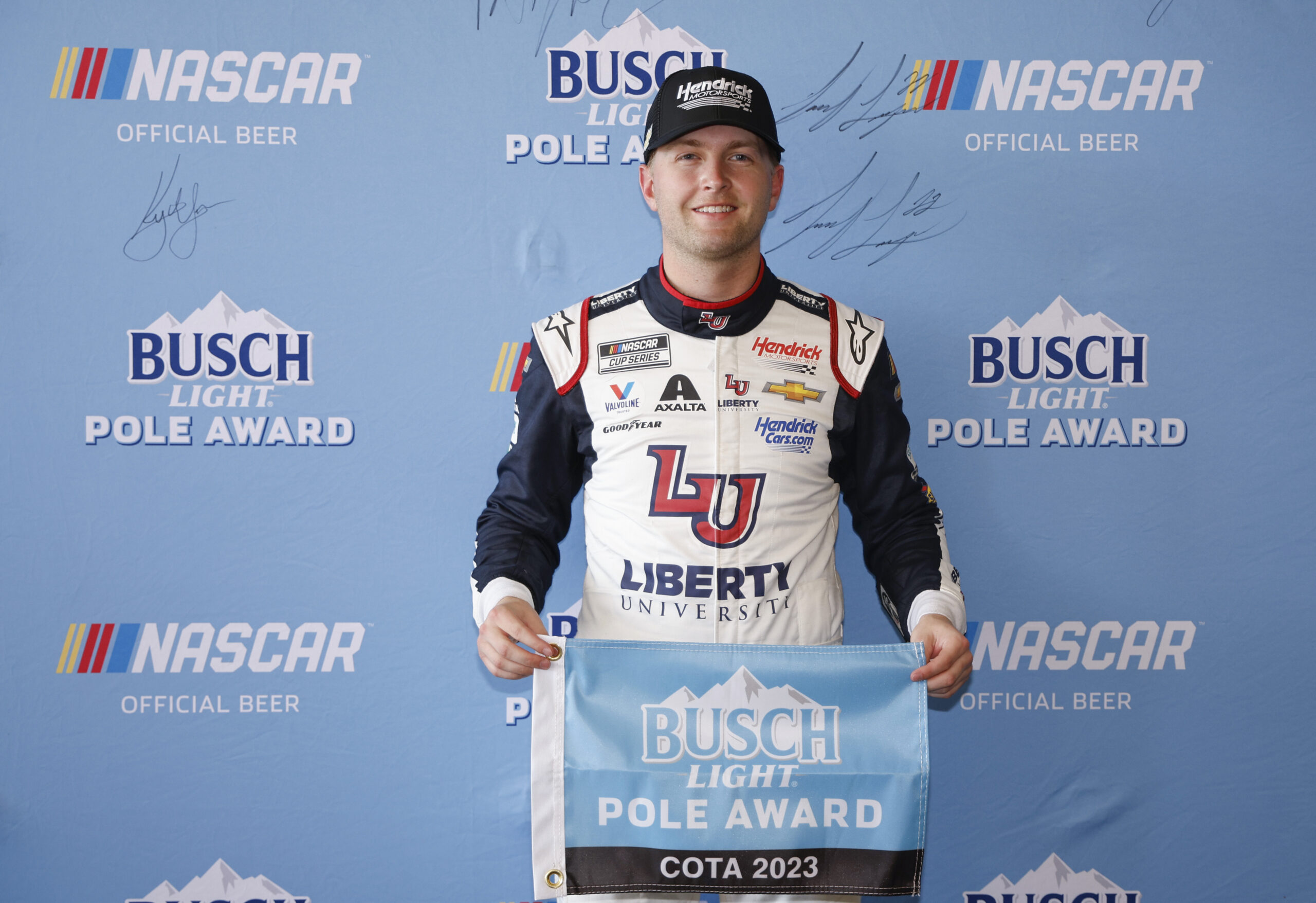William Byron scores Busch Light Pole at Circuit of The Americas