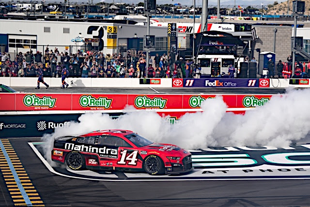 Ford Performance – Phoenix Raceway 1 Advance