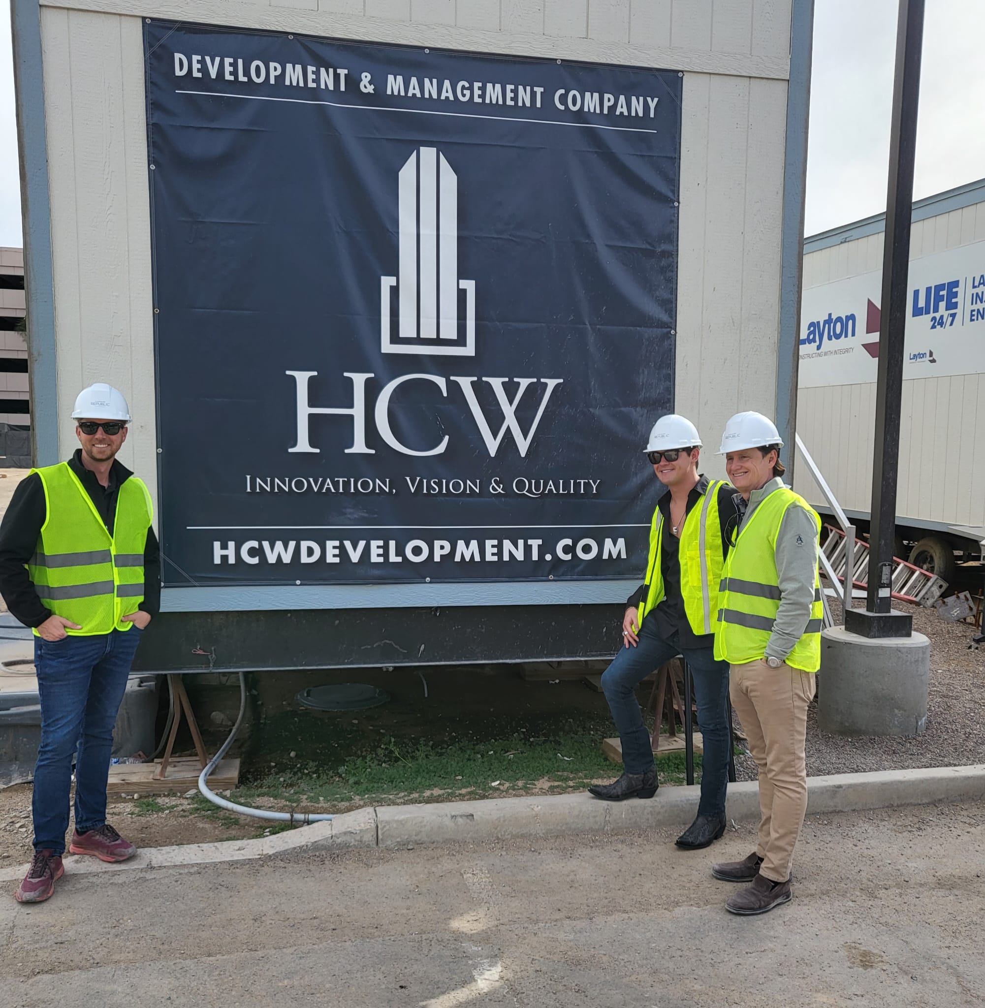 HCW RETURNS TO NASCAR AT PHOENIX WITH GRAY GAULDING TO PROMOTE NEW CAESARS REPUBLIC SCOTTSDALE HOTEL