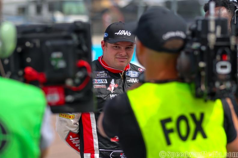 Cole Custer captures Xfinity Series pole at Martinsville Speedway