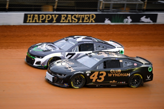 LEGACY MOTOR CLUB Race Recap: Bristol Dirt