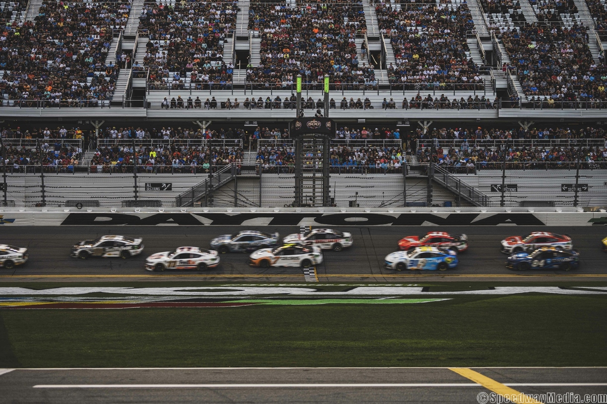How to Bet on Nascar Racing: A Beginners Guide