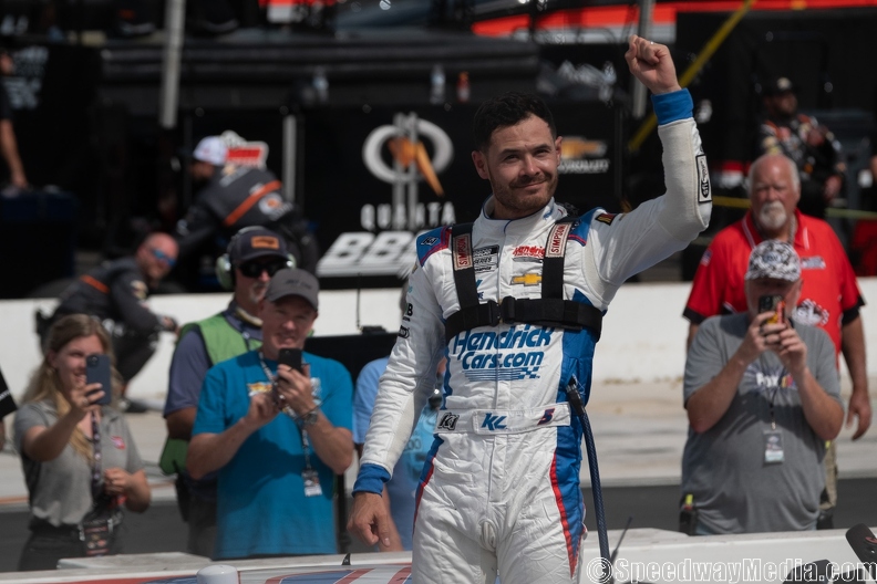 Larson dominates for third Truck career victory at North Wilkesboro