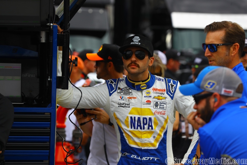 NASCAR issues one-race suspension for Elliott as part of penalty report from Charlotte