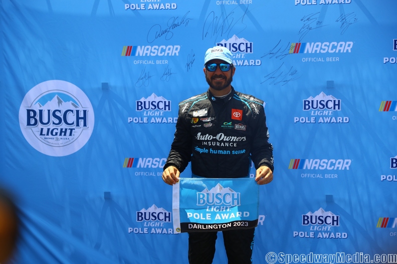 Truex snares pole for Darlington Throwback Cup Series main event