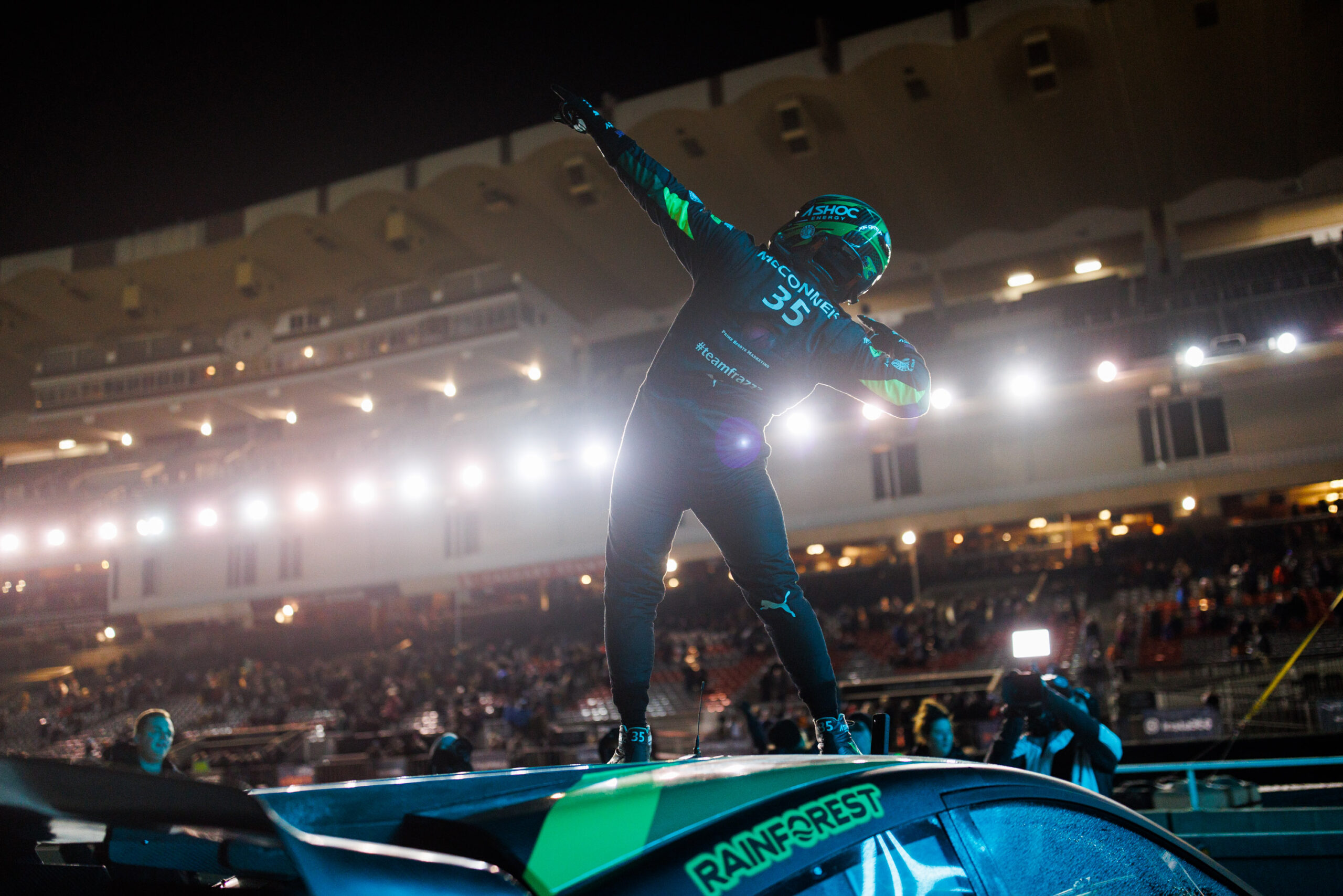 Fraser McConnell Returns to Dreyer & Reinbold Racing for the 2023-24 Nitrocross Season