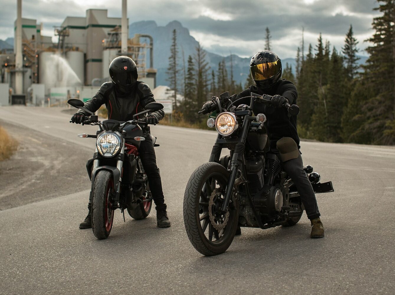 How to Properly Fit and Adjust Your Motorcycle Half Helmet for Maximum Comfort