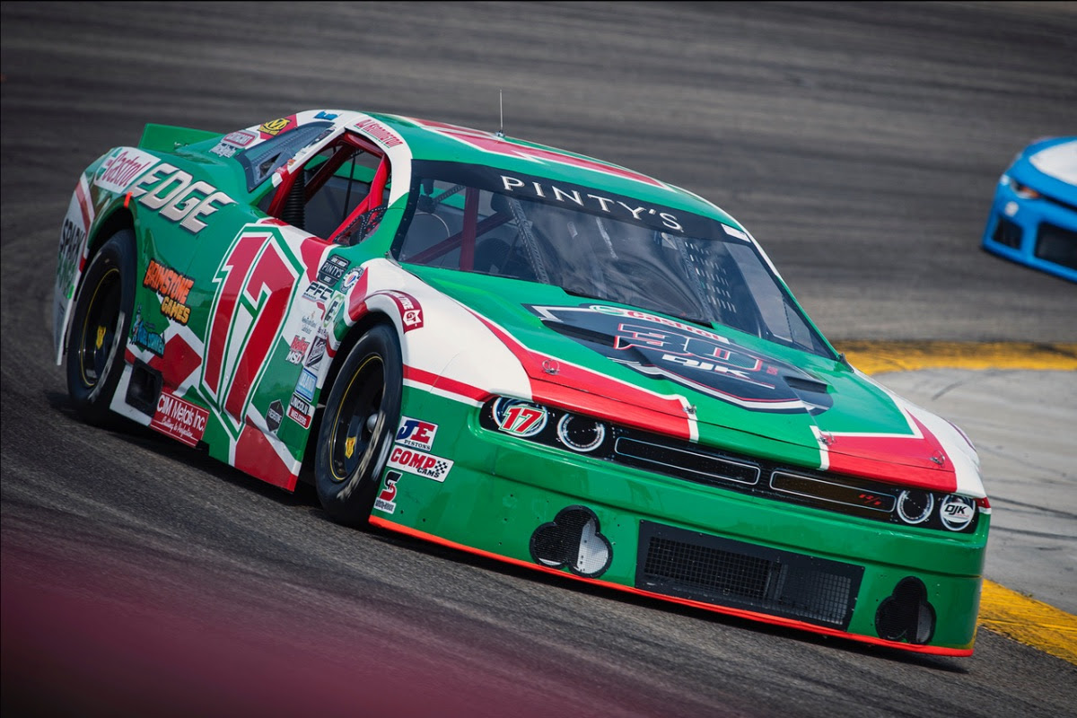 FRUSTRATING NIGHT FOR KENNINGTON AND CASTROL EDGE TEAM