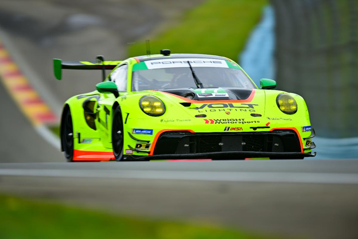 Wright Motorsports Heads North for Canadian Competition