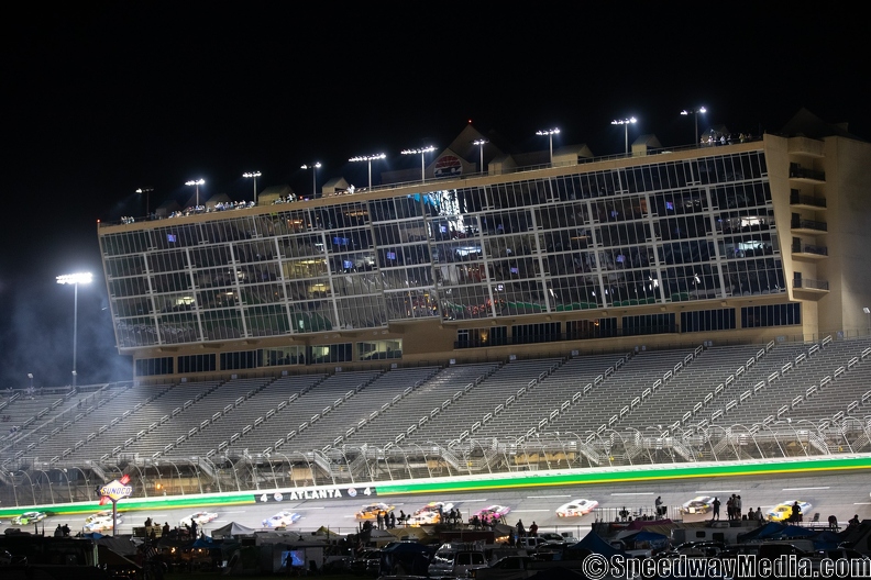 Drafting Winners: Applying NASCAR Strategies to Your Sports Bets in Georgia