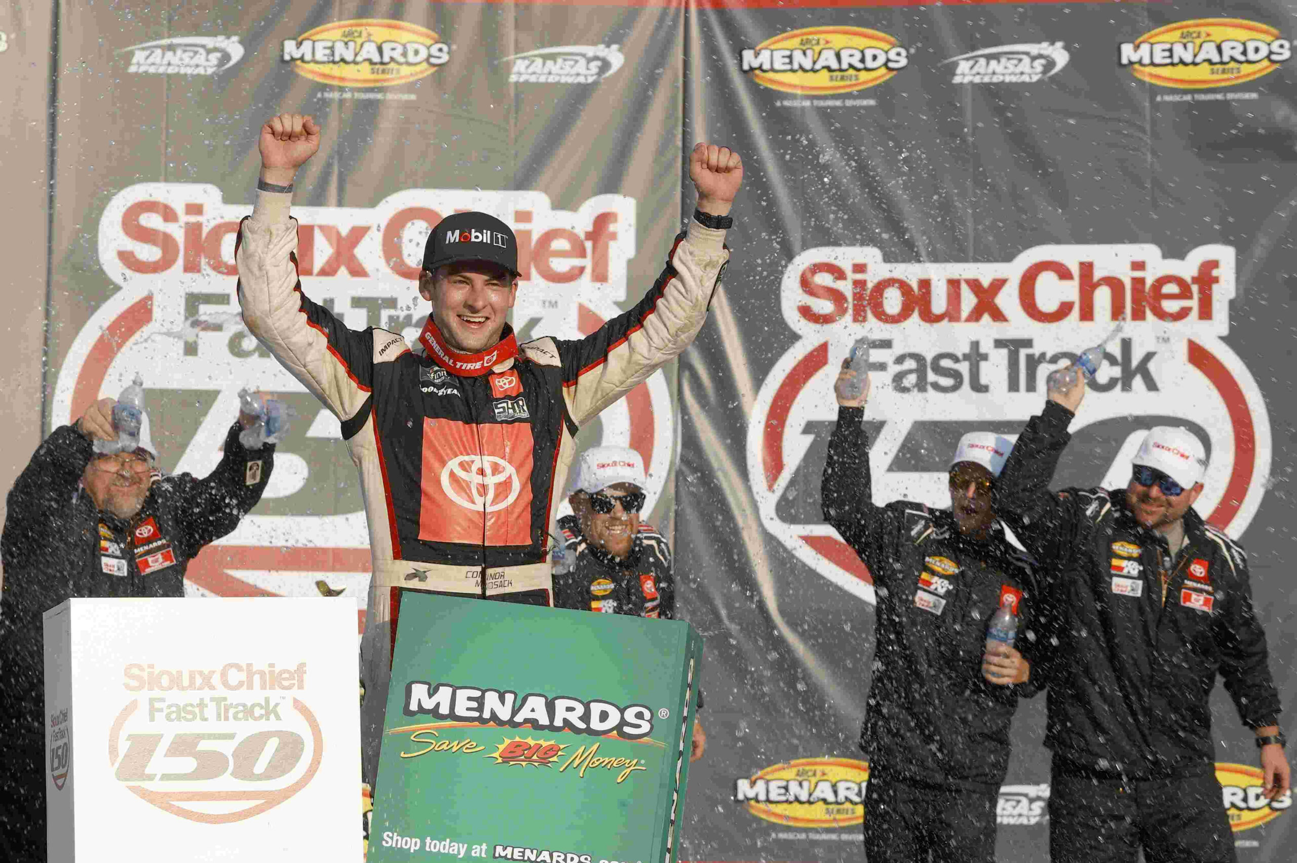 Connor Mosack Dominates ARCA Race at Kansas