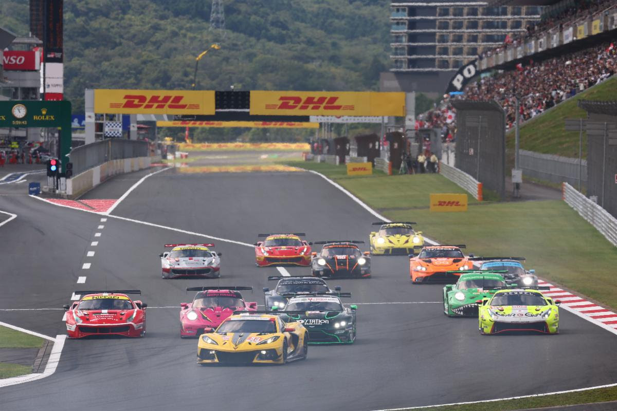 CORVETTE RACING AT FUJI: Runner-Up Run for No. 33 C8.R