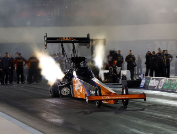 Salinas Makes NHRA History with First-Ever 300 mph 1/8-Mile Run at Betway NHRA Carolina Nationals