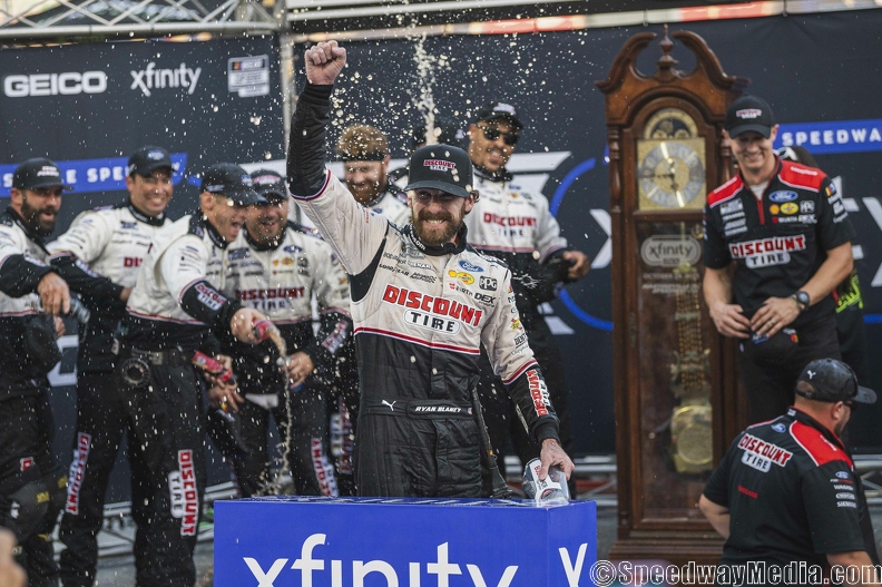Blaney achieves first Championship 4 berth with dominant Cup victory at Martinsville; Byron rounds out Championship 4 field