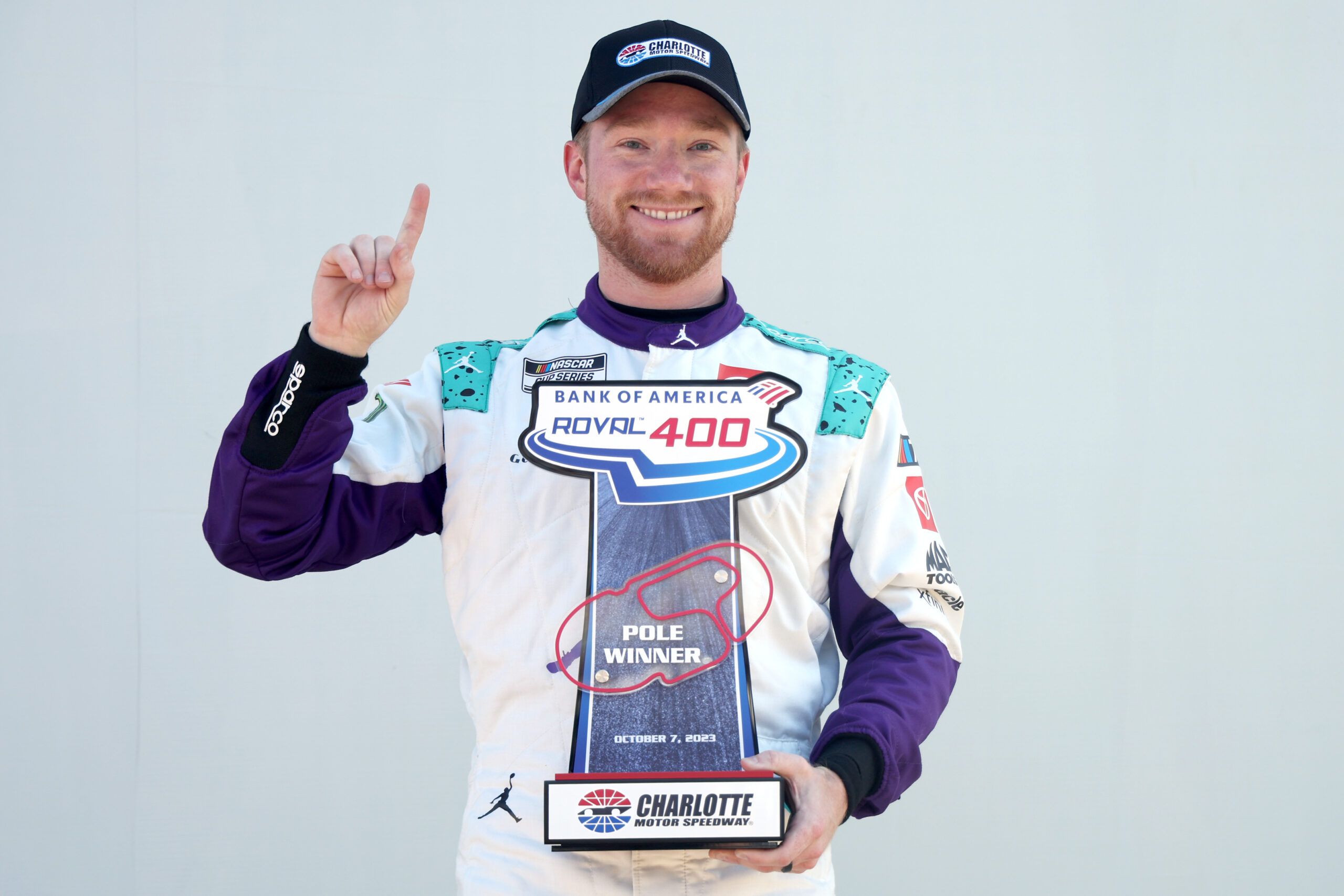 Tyler Reddick captures Cup Series Pole Award for playoff race at Charlotte