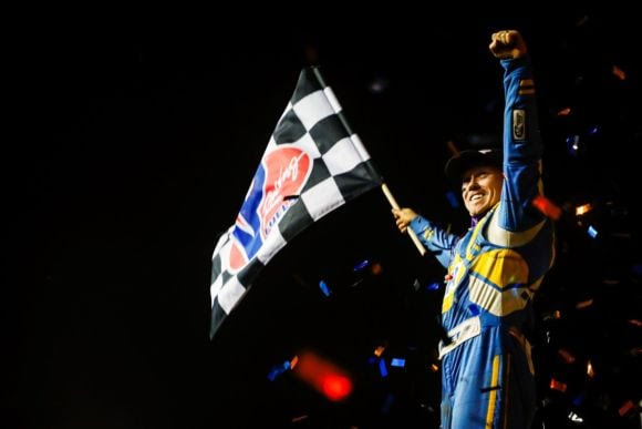 Sweet Soars To Victory at World Of Outlaws World Finals