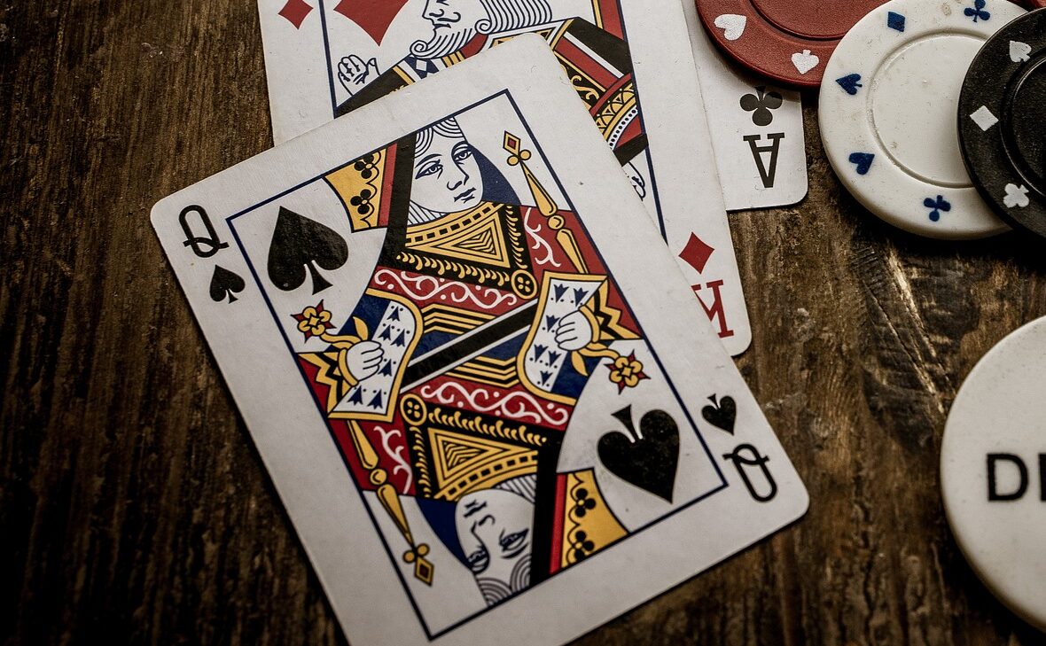 A Comprehensive Review: Live Dealer Games and Their Growing Popularity in Asia