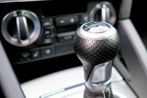 A Guide to Short Shifters for Your Car to Help You Master the Art of Precision