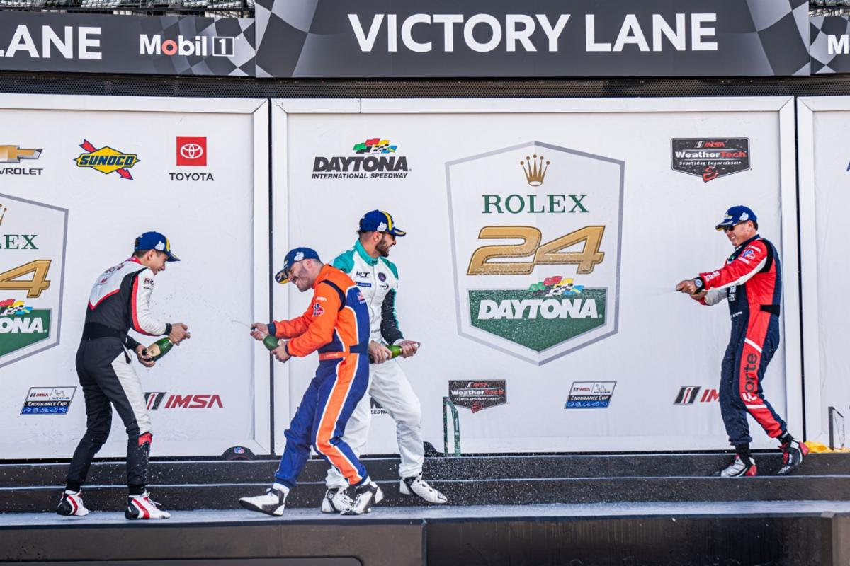 VPRC Bronze Cup Sweep for Thienes at ROAR Before the 24