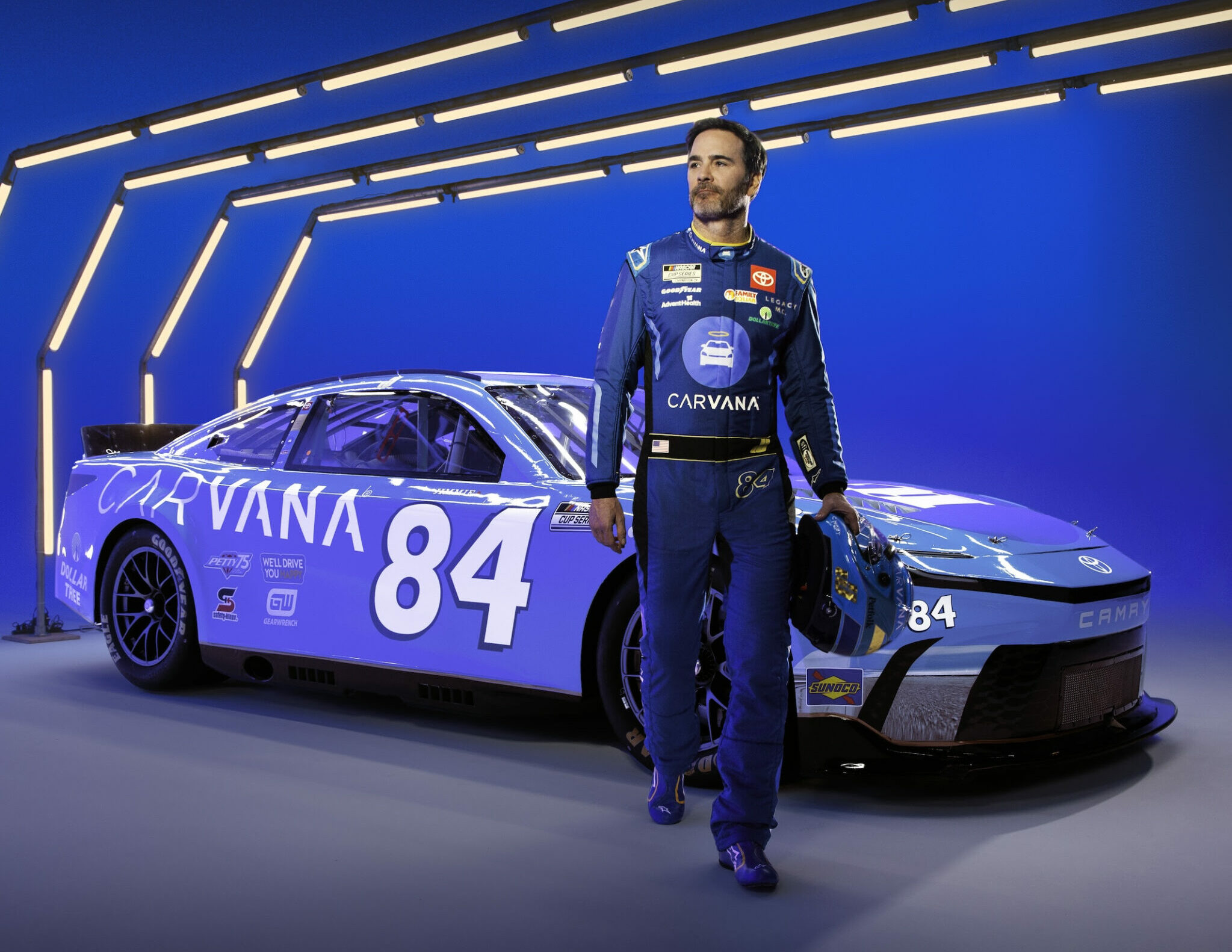 Carvana, Jimmie Johnson Unveil New Richard Petty-Inspired Paint Scheme Ahead of Daytona 500 Race