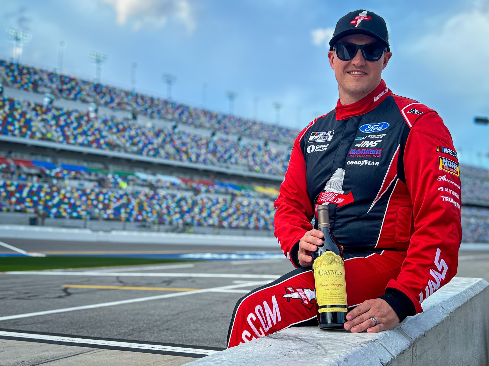 Caymus Vineyards Renews Partnership With Stewart-Haas