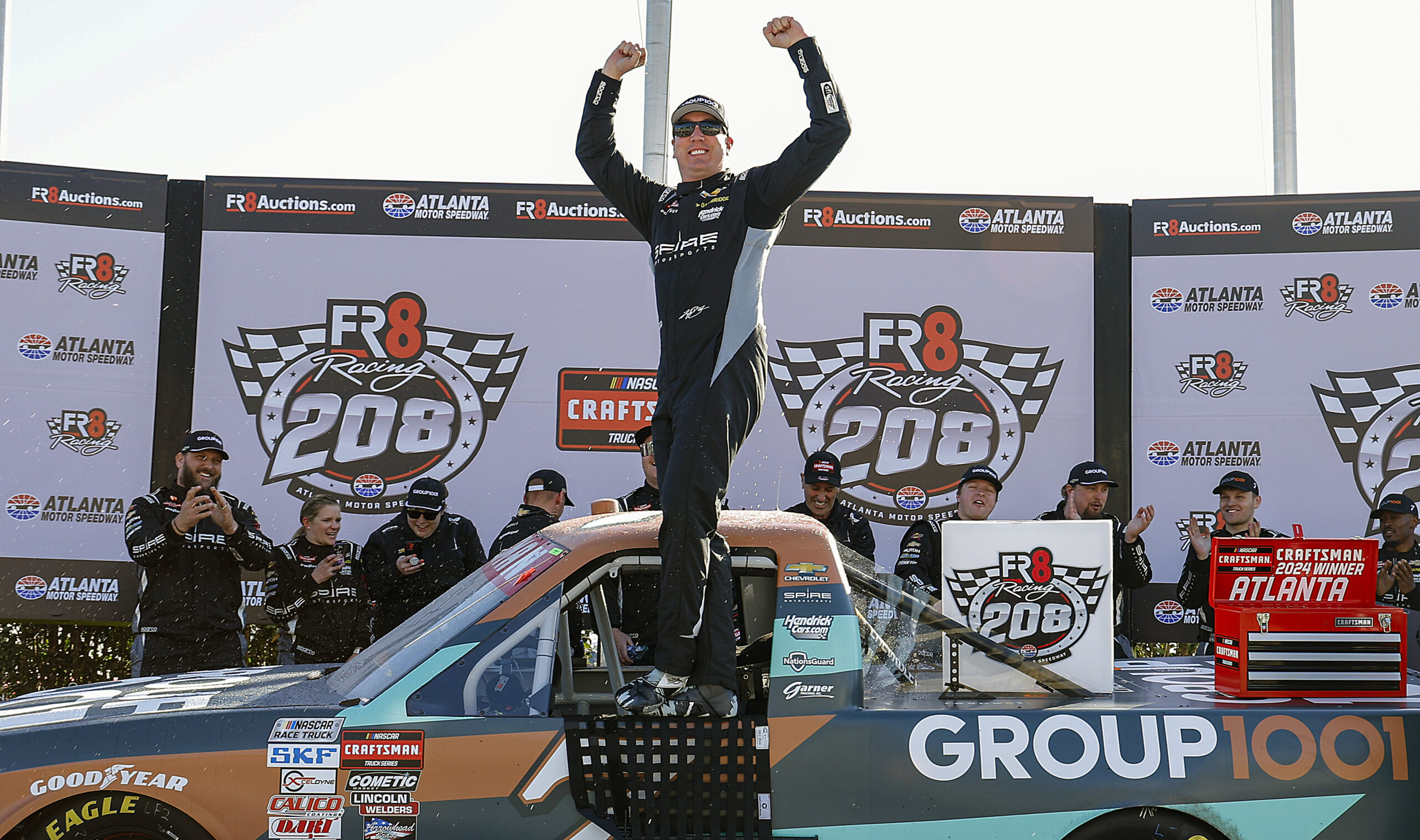 Kyle Busch scores first Truck victory with Spire Motorsports at Atlanta