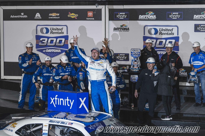 Austin Hill rallies to notch third consecutive Xfinity opener victory at Daytona