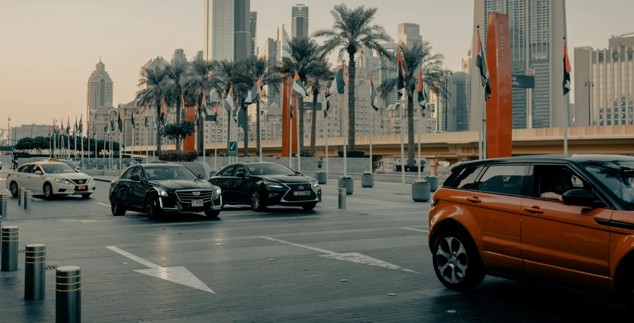 Why Renting a Car is Essential While Visiting Dubai?