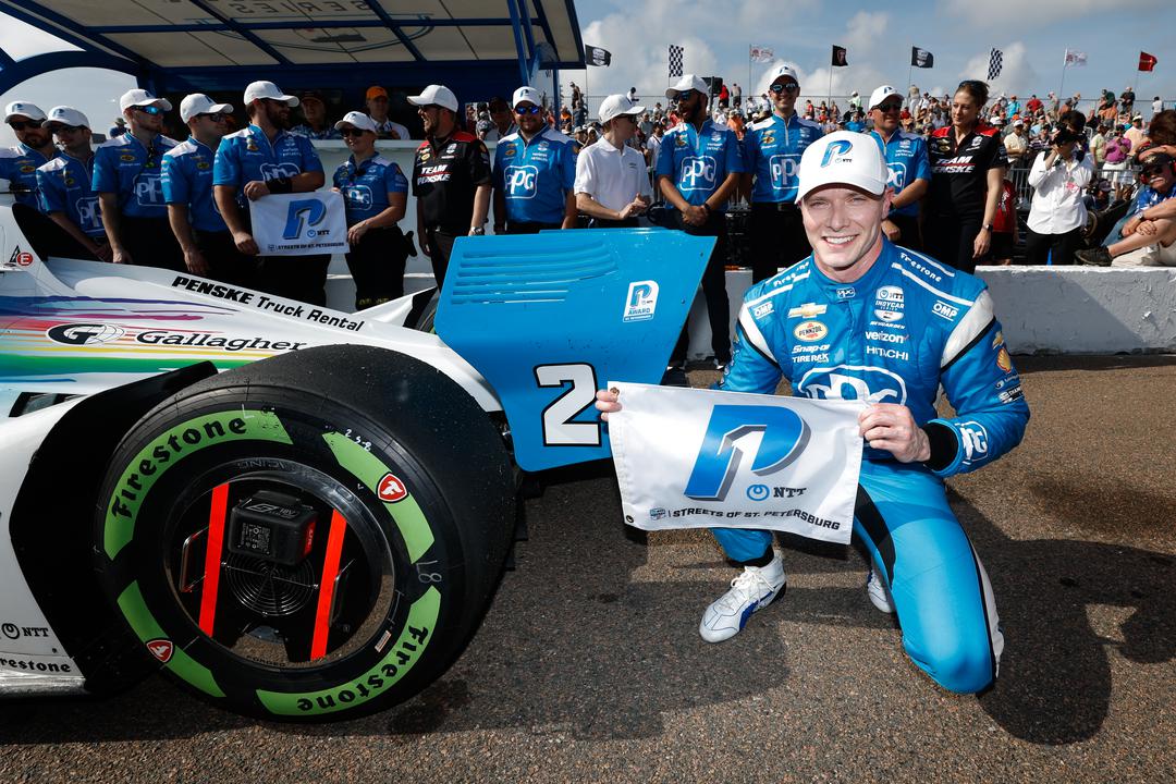 Newgarden takes pole at St. Pete