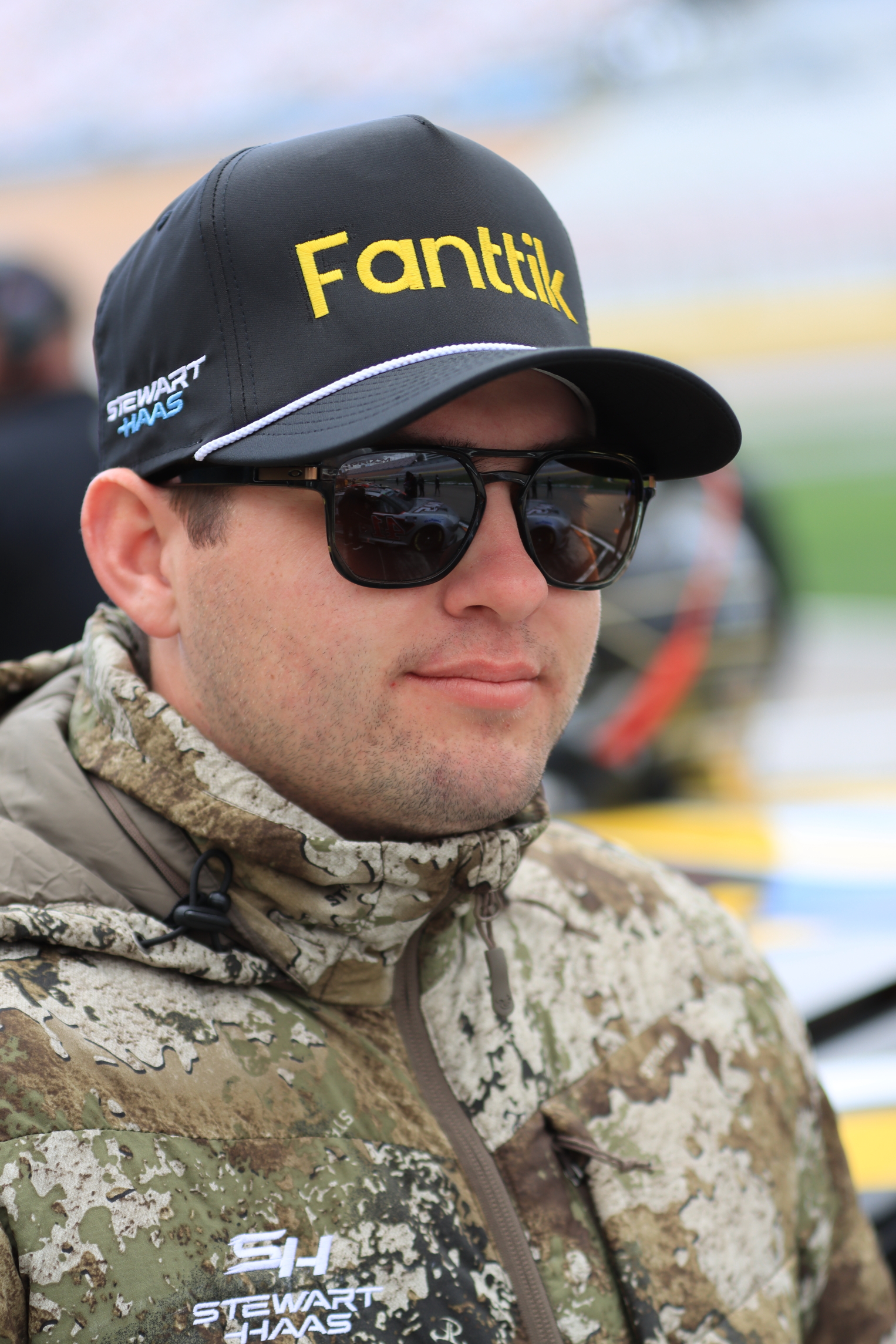 Noah Gragson collects second top-10 of the season at Las Vegas