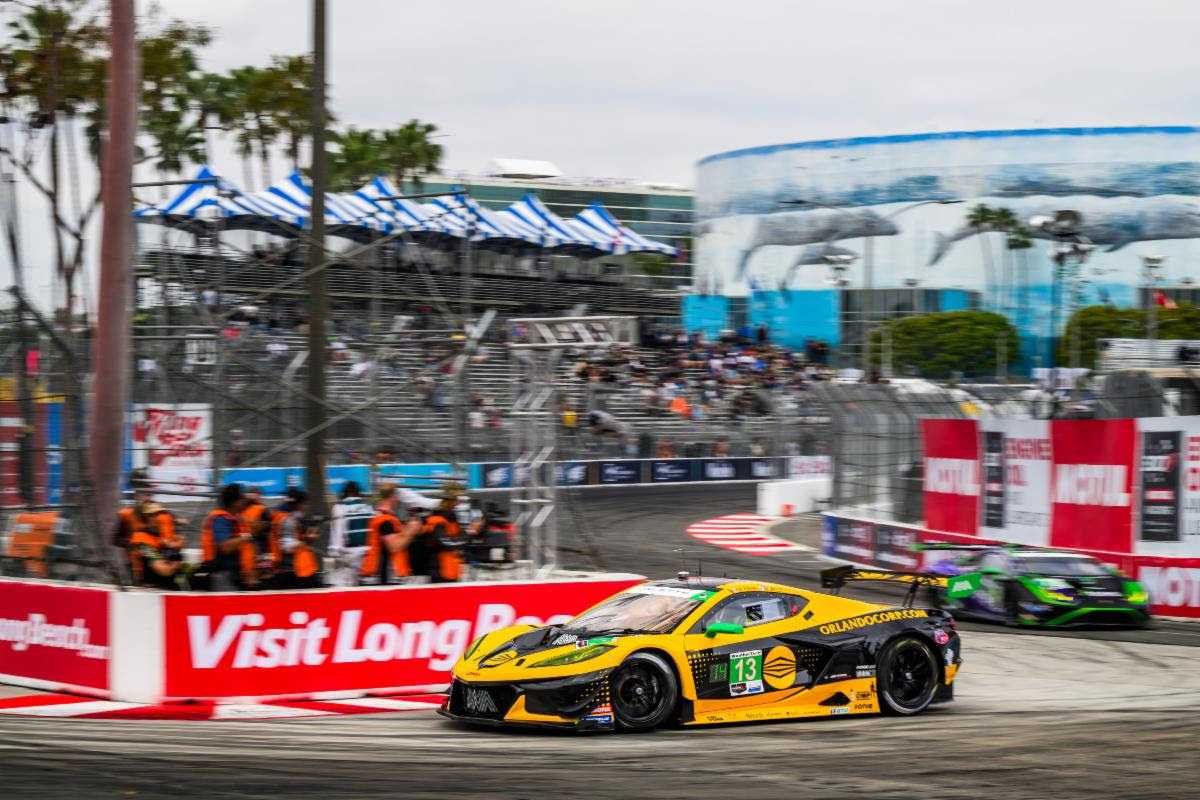 CORVETTE RACING AT LONG BEACH: Ready to Roll