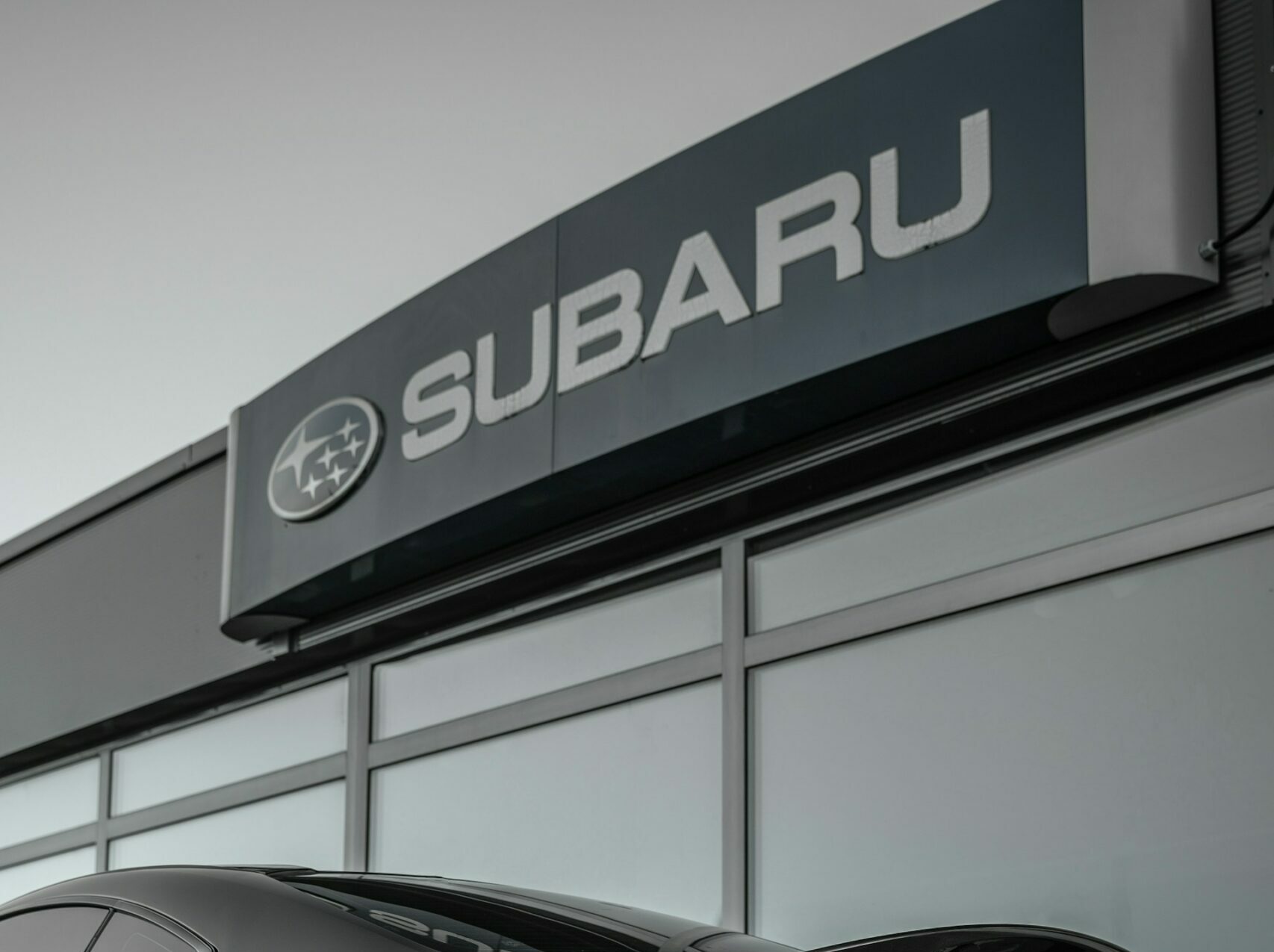 How Subaru Dealerships Enhance Customer Experience Through Innovative Services