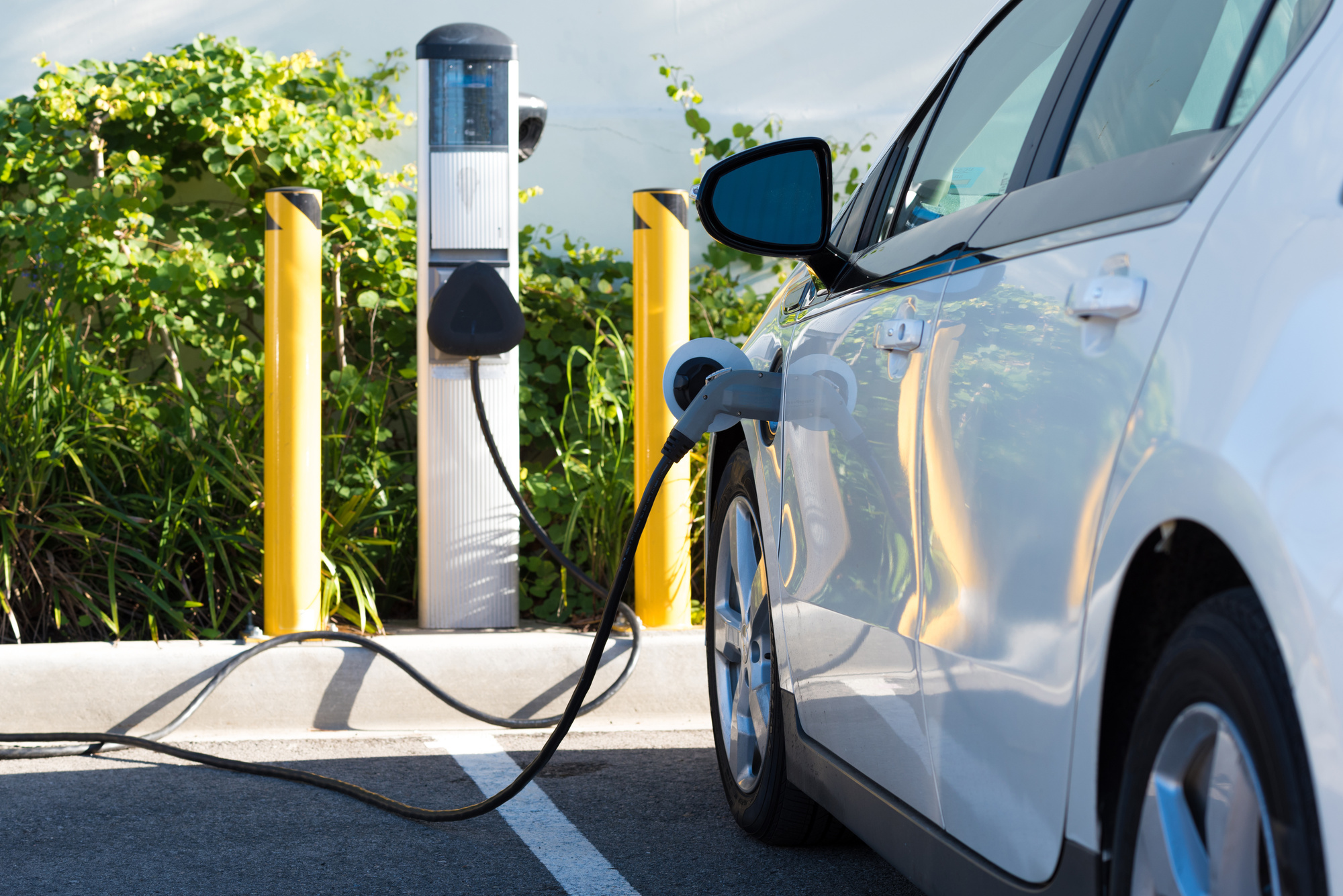 How Do Electric Vehicles Work And Why They’re The Future
