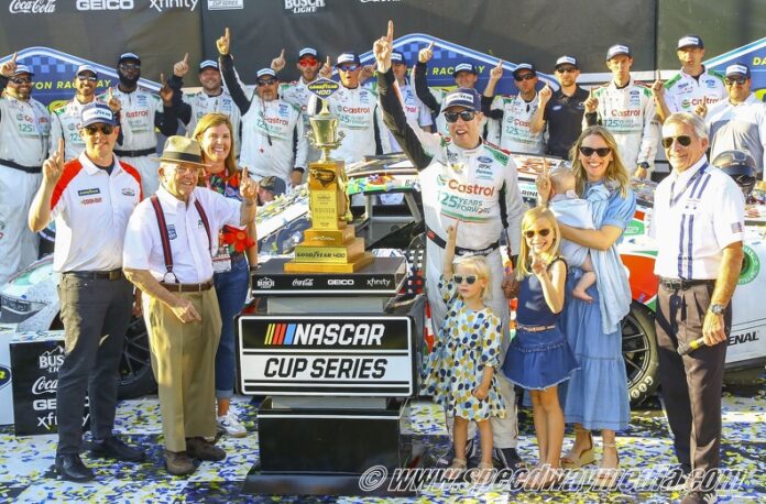 Brad Keselowski wins the 2024 Darlington Goodyear 400 by John Knittel 20240512192640-764bf9c6-me