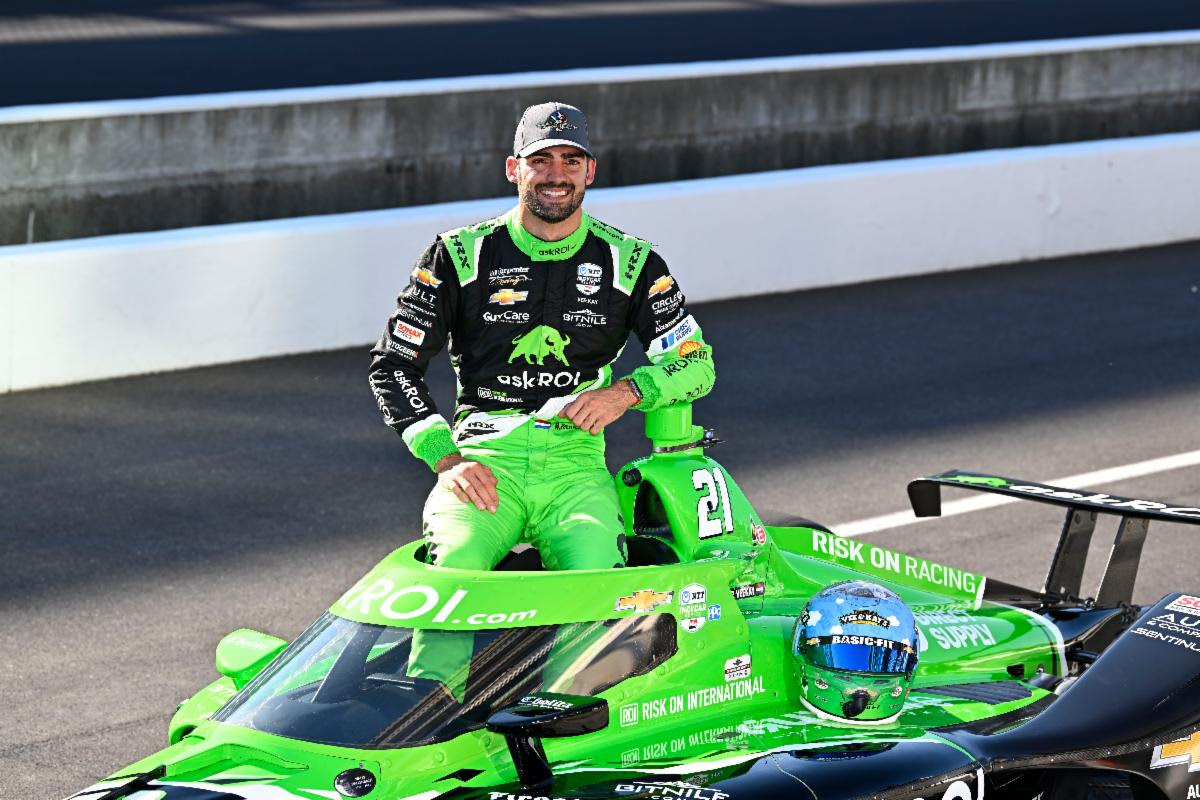 CHEVROLET INDYCAR AT INDIANAPOLIS: Team Chevy Saturday Qualifying Report