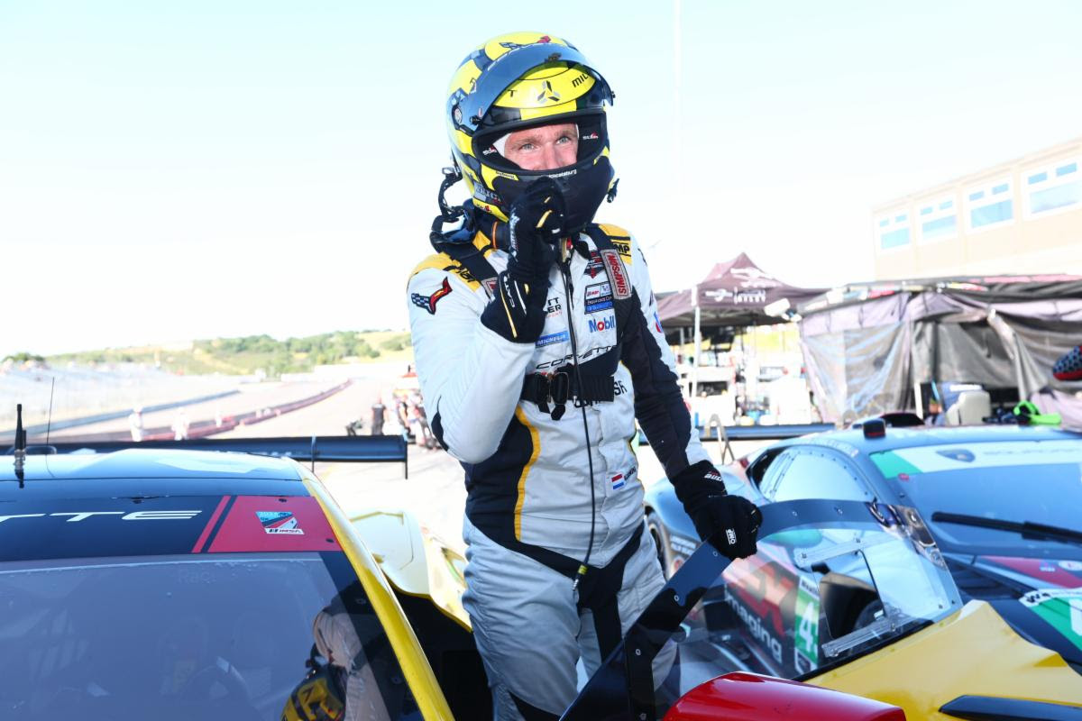 CORVETTE RACING AT LAGUNA SECA: Front-Row Lockout!