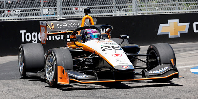 Foster Powers To Big Edge in First Detroit Practice